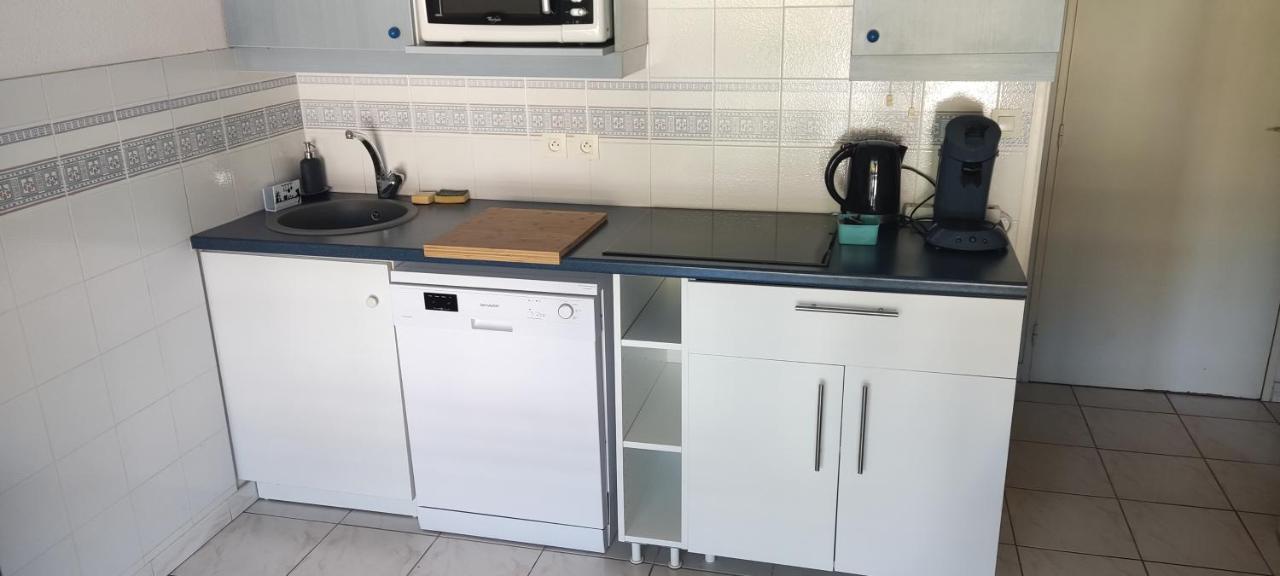 Appartement T2 Climatise Dans Residence Calme Cavalaire-sur-Mer Zewnętrze zdjęcie